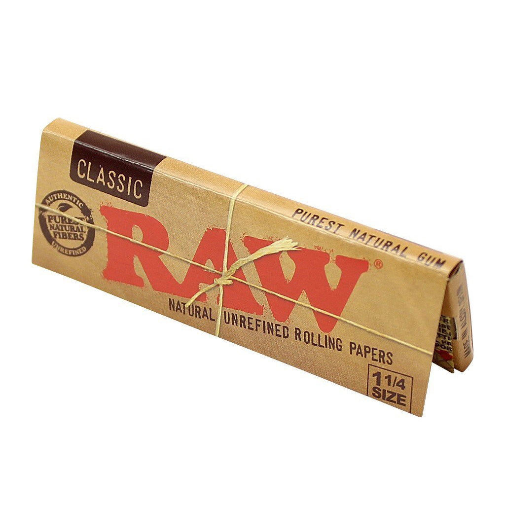 Raw® Classic 1.25” Rolling Papers